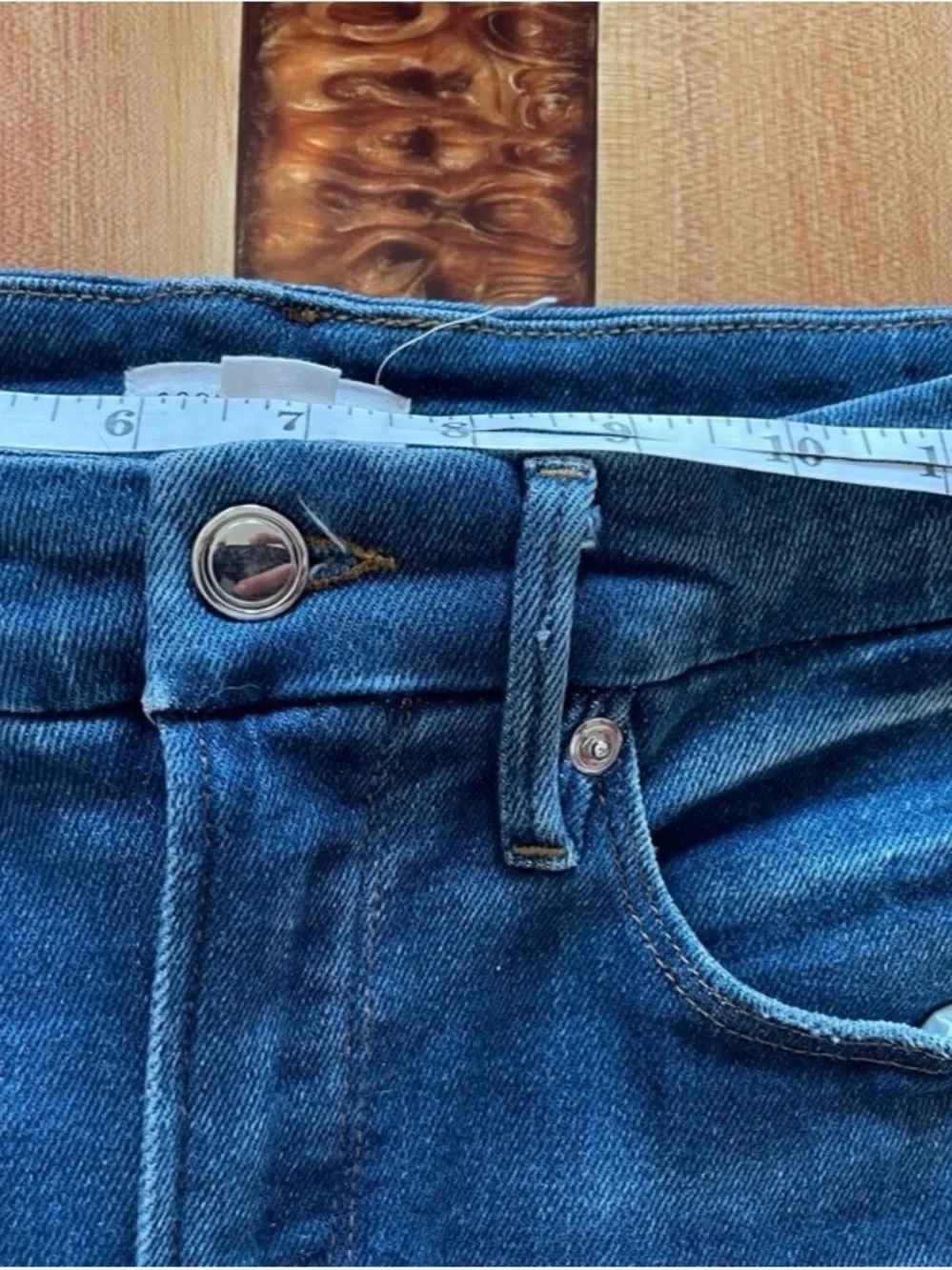 Good American Good Legs Skinny Jeans.
